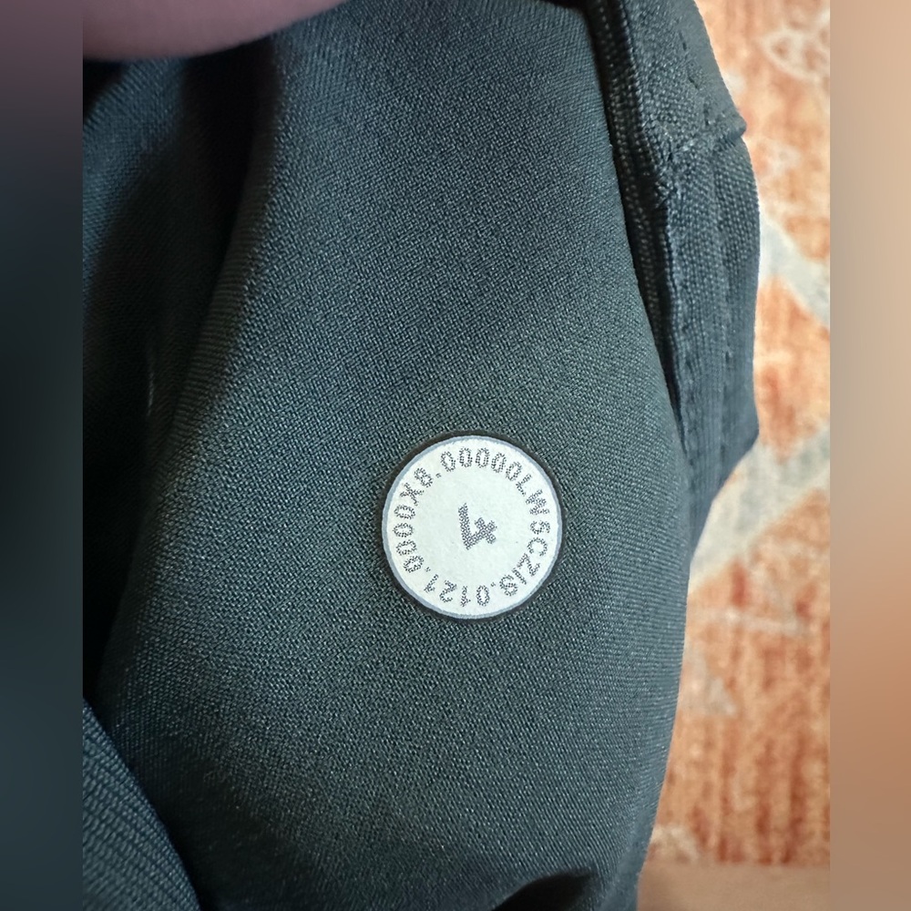 Lululemon City Sleek 5 Pocket 7/8 Pant Smoked Spruce W5CZIS size 4 - Picture 2 of 7
